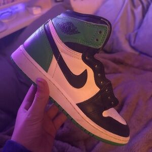 Jordan 1 lucky green